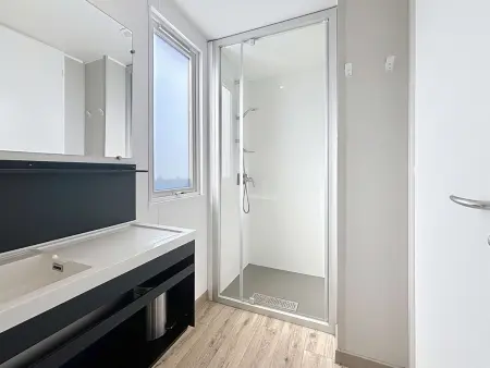 Mobil-home Confort 4 pers, plage à 200m, piscine chauffée, terrasse Sud, parking, wifi inclus - Photo 6