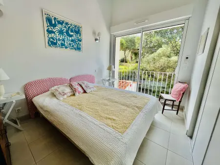 Villa 3 Chambres avec Jardin et Terrasse - Climatisée, Parking, Wi-Fi - Photo 11