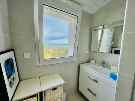 Villa 3 Chambres avec Jardin et Terrasse - Climatisée, Parking, Wi-Fi - Photo 16