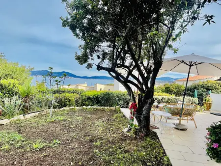 Villa 3 Chambres avec Jardin et Terrasse - Climatisée, Parking, Wi-Fi - Photo 22