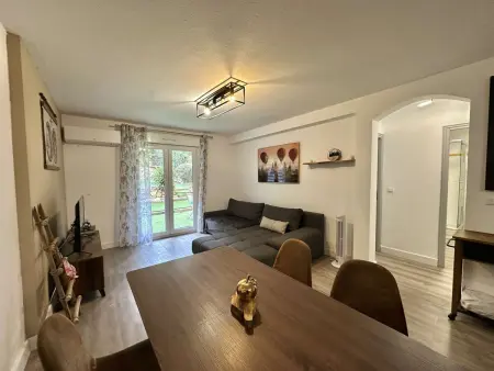 Appartement avec terrasse, 2 chambres, parking privé, à 2km de la plage - L'Île-Rousse - Photo 5