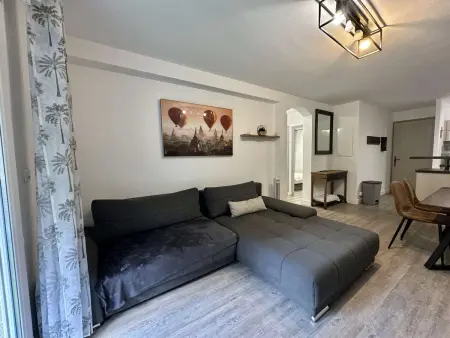 Appartement avec terrasse, 2 chambres, parking privé, à 2km de la plage - L'Île-Rousse - Photo 6