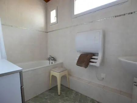 Villa 4P avec WIFI et Animaux admis, proche mer, Maison 6 personnes à La Palmyre - Photo 7