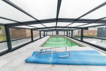 Gite à la ferme avec Piscine intérrieur  sauna et bains à remous, Endroit élégant à Goesnes - Photo 1