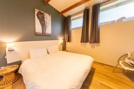 Gite à la ferme avec Piscine intérrieur  sauna et bains à remous, Endroit élégant à Goesnes - Photo 13