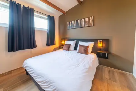 Gite à la ferme avec Piscine intérrieur  sauna et bains à remous, Endroit élégant à Goesnes - Photo 17