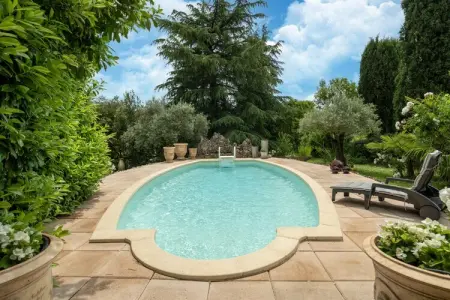l'Aubépine, Majestueuse de vacances à Laroque avec jacuzzi - Photo 5