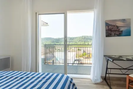 La Garenne, Villa majestueuse avec piscine privée - Photo 15