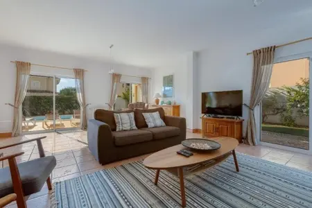 Casa Julia V029, Maison à Lagos avec piscine près de Meia Praia - Photo 1