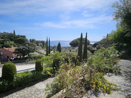 Rez de villa avec piscine privée chauffée et jardin, à 1 km de la mer - Photo 14