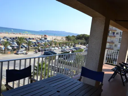 Appartement en bord de mer avec piscine et court de tennis, à 5 min du centre et du port de L'Estartit - Photo 1