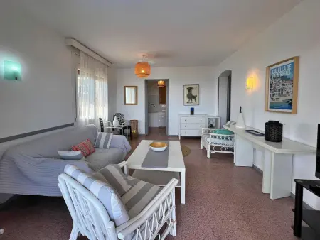 Apartamento con vistas al mar, piscina y aparcamiento en Sant Roc  Calella de Palafrugell - Photo 4