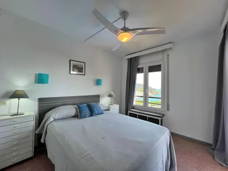 Apartamento con vistas al mar, piscina y aparcamiento en Sant Roc  Calella de Palafrugell - Photo 5