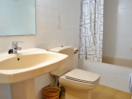 Appartement avec piscine, jardin, ascenseur à 250 m de la plage de Calella de Palafrugell - Photo 9