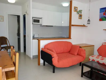 Studio en rez-de-chaussée avec grande terrasse et piscine, proche plage et centre à Calella de Palafrugell - Photo 3