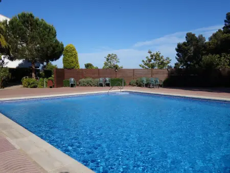Studio en rez-de-chaussée avec grande terrasse et piscine, proche plage et centre à Calella de Palafrugell - Photo 11