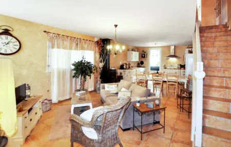 Maison 8 personnes à Saint Jean du Bruel - Photo 1