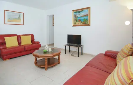 Les Piboules, Appartement 6 personnes à Le Sambuc - Photo 2