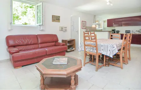 Les Piboules, Appartement 6 personnes à Le Sambuc - Photo 3