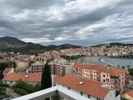Appartement 2 pièces avec parking et vue sur mer à 200m de la plage - Photo 2