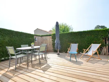 Maison agréable avec terrasse privée, proche plage et commerces - Photo 8
