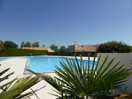 Maison agréable avec terrasse privée, proche plage et commerces - Photo 13