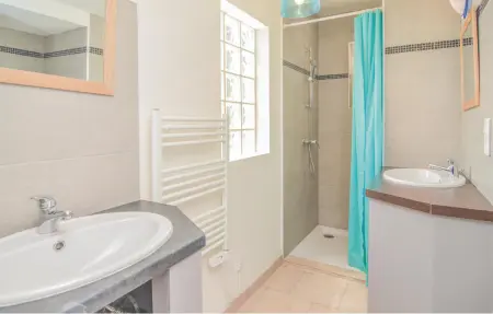 Appartement 6 personnes à Le Sambuc - Photo 26