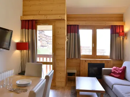 Appartement duplex 6 pers · Ski aux pieds · Piscine chauffée · Animaux admis - Photo 1