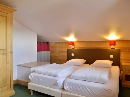 Appartement duplex 6 pers · Ski aux pieds · Piscine chauffée · Animaux admis - Photo 2