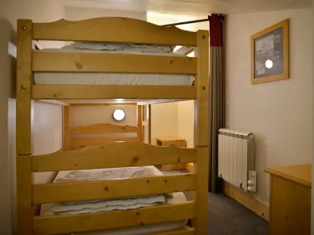 Appartement duplex 6 pers · Ski aux pieds · Piscine chauffée · Animaux admis - Photo 5