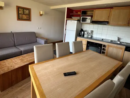 Appartement skis aux pieds, 6 pers, piscine, bien-être, Belle Plagne - Photo 1
