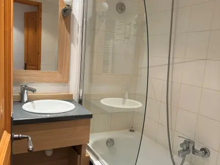 Appartement skis aux pieds, 6 pers, piscine, bien-être, Belle Plagne - Photo 5