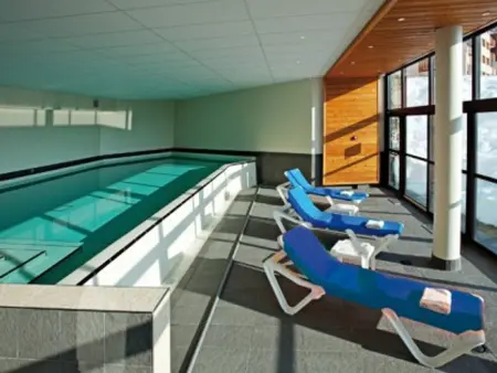 Appartement cosy avec accès direct aux pistes, espace bien-être et piscine chauffée - Photo 8