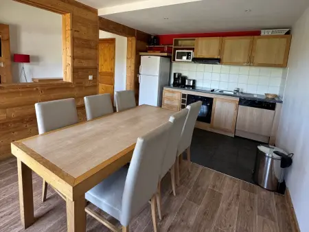Appartement 3P, piscine chauffée, animaux admis, pieds des pistes - Photo 2