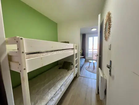 Studio Cabine avec Piscine, Parking Privé et Wifi - Proche Plage et Commerces à Sète - Photo 6