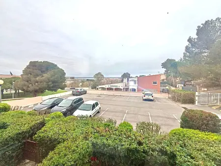 Studio Cabine avec Piscine, Parking Privé et Wifi - Proche Plage et Commerces à Sète - Photo 10