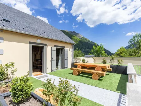 Lodge neuf avec grande terrasse et équipement haut de gamme - Photo 4
