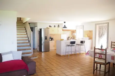 Doppelhaushälfte in Bédoin, Maison en Provence près du Mont Ventoux - Photo 4