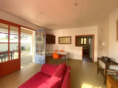Maison près de la plage avec WiFi, terrasse, jardin, parking, pour 6 personnes - La Tranche-sur-Mer - Photo 4
