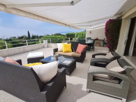Villa 5 pièces avec piscine et vue mer à Grimaud - Photo 2