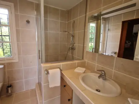 Villa 5 pièces avec piscine et vue mer à Grimaud - Photo 18
