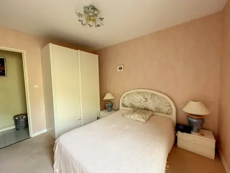 Appartement F3 à 600m du centre ville, vue sur mer, balcon - Photo 9