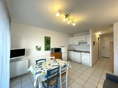 Studio confortable avec balcon et parking à Vieux-Boucau - Photo 2