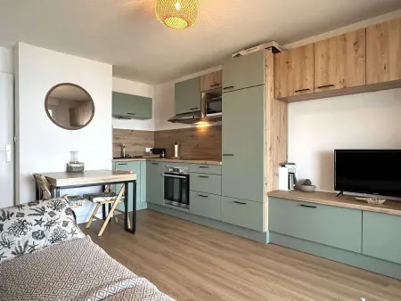 Appartement rénové 4 pers avec vue mer, clim et parking - Photo 1