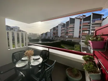 Appartement avec Piscine, Terrasse et Parking à Capbreton, Proche du Port - Photo 1