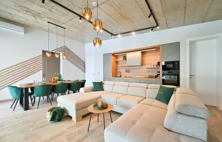 Maison 9 personnes à Koprivnica - Photo 3