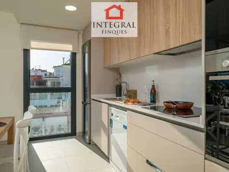 Moderne Appartement 3 Chambres avec Climatisation et Parking à Palamós - Photo 10