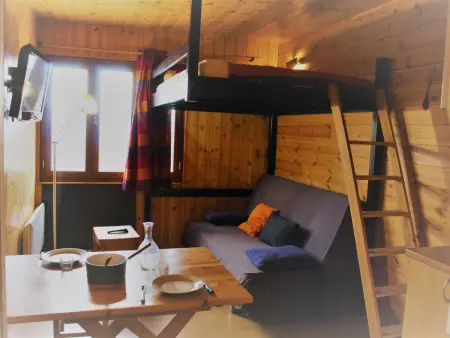 Studio cosy en front de neige à Risoul 1850, accès direct aux pistes et commodités, 2 couchages - Photo 5