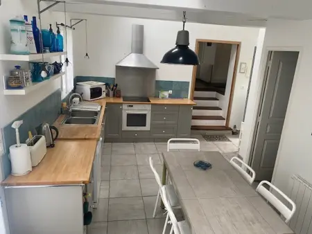 Maison traditionnelle près de la plage à Samzun, Locmaria - Photo 4