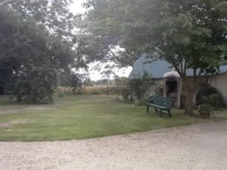 Maison familiale avec jardin clos, proche des activités et loisirs, internet inclus - Photo 16